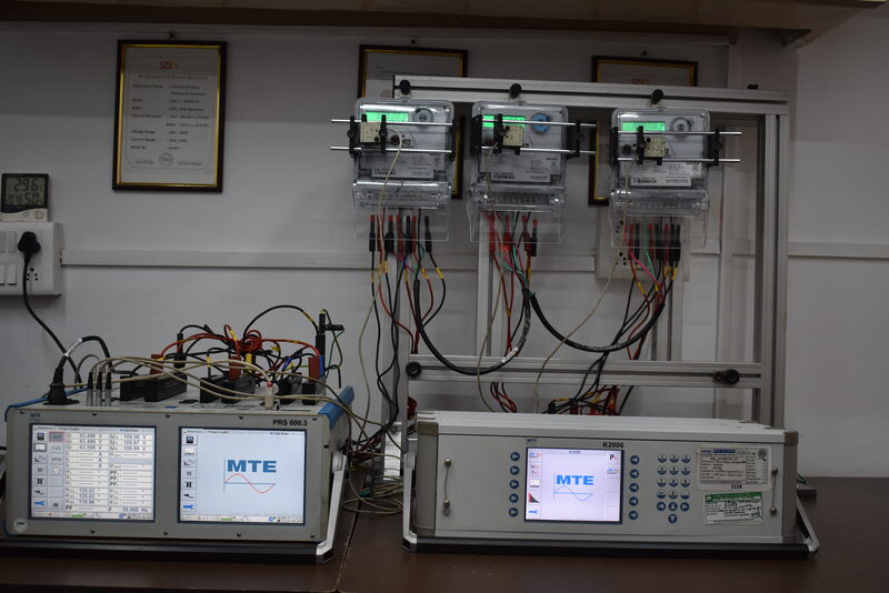 MTE PRS 600.3 and K2006 with energy meters mounted on calibration test stand